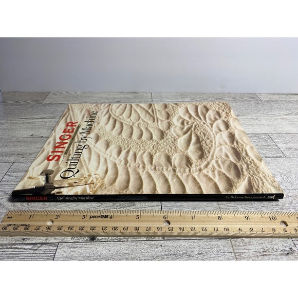 Quilting by Machine 1990 Singer Sewing Reference Library - Picture 4 of 9